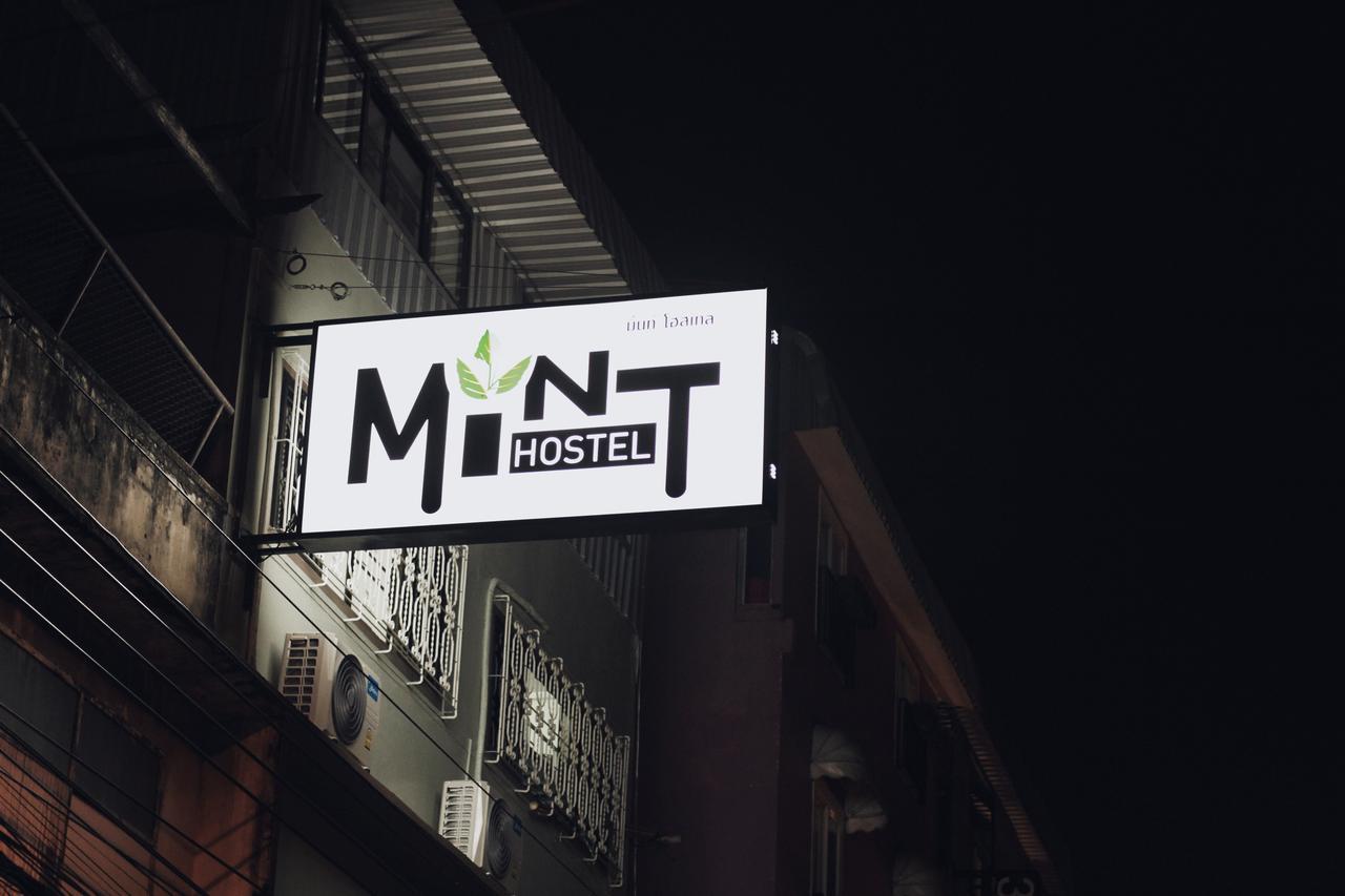 Mint Hostel Bangkok Ngoại thất bức ảnh