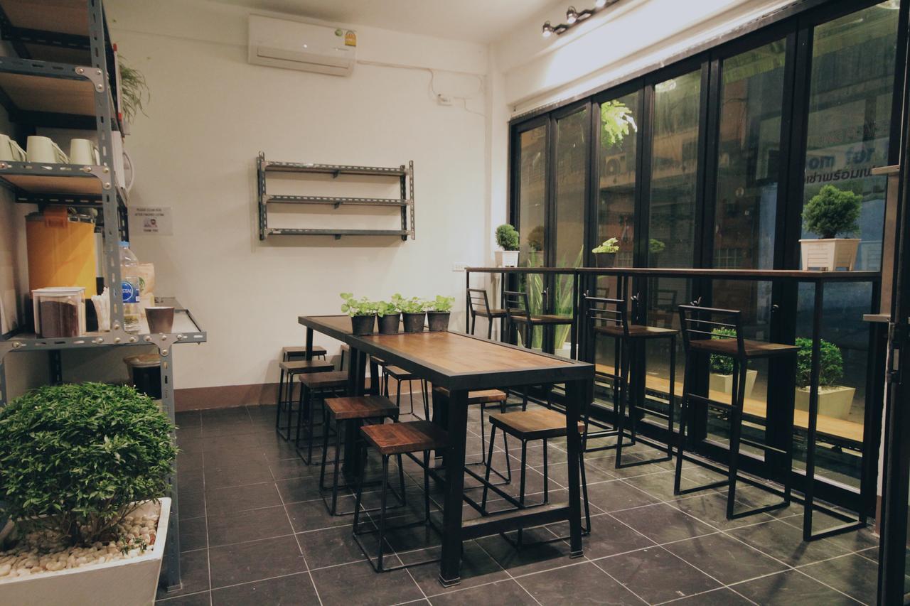 Mint Hostel Bangkok Ngoại thất bức ảnh