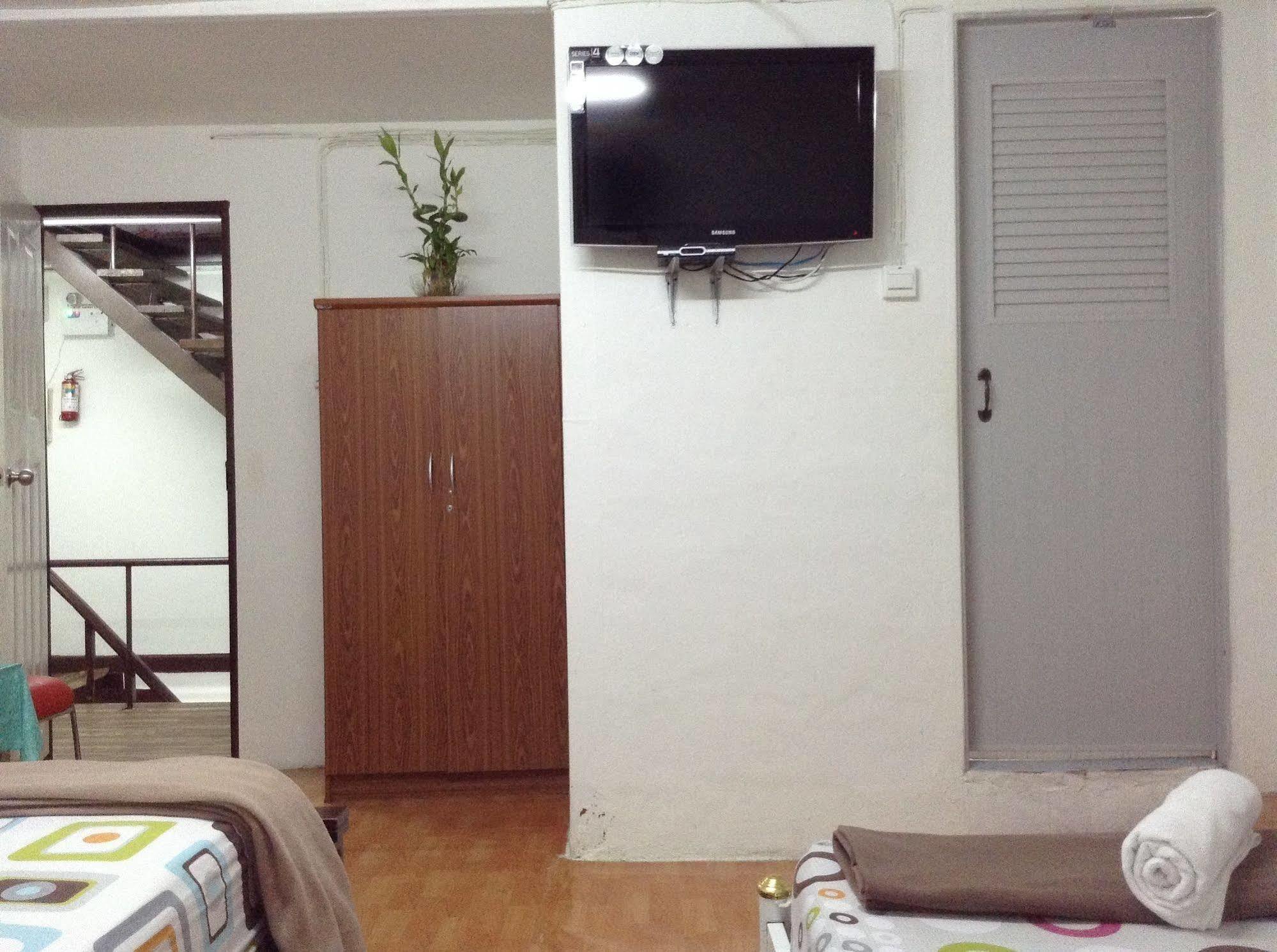 Mint Hostel Bangkok Ngoại thất bức ảnh