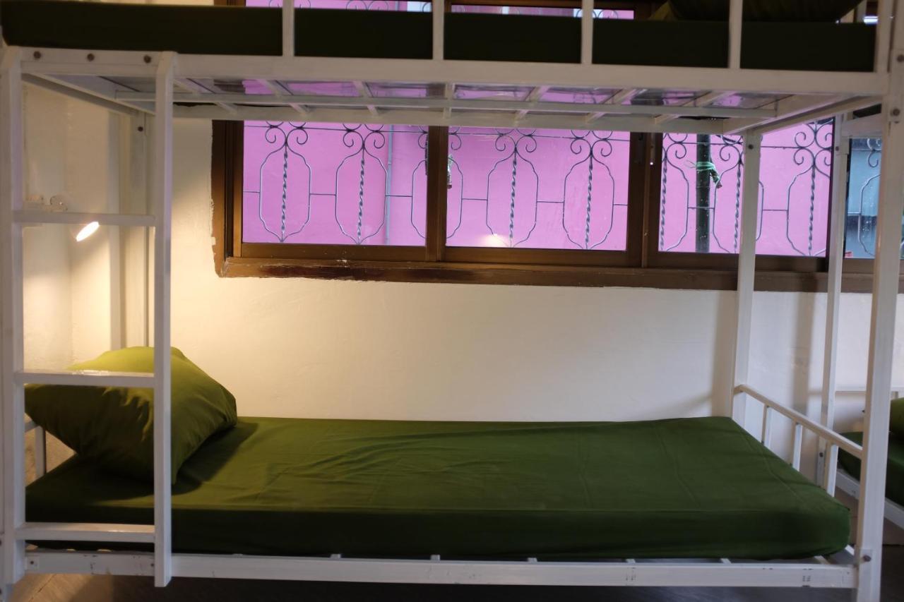 Mint Hostel Bangkok Ngoại thất bức ảnh